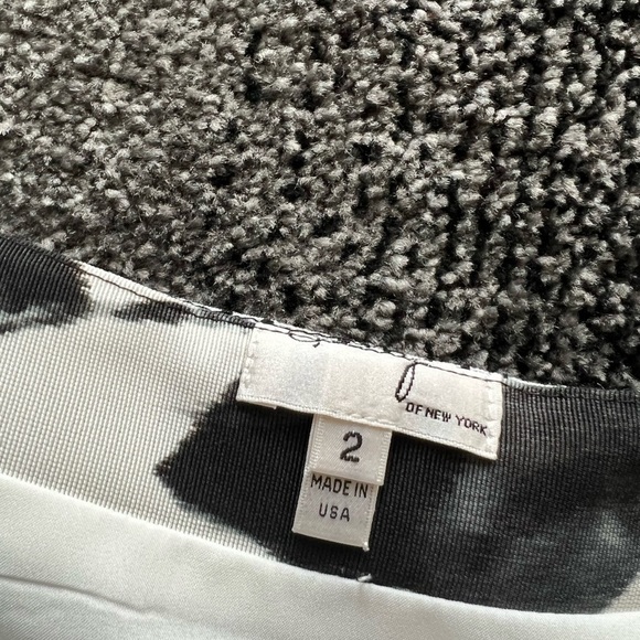 Milly White Tweed Jacket Skirt Suit Set - Picture 8 of 9